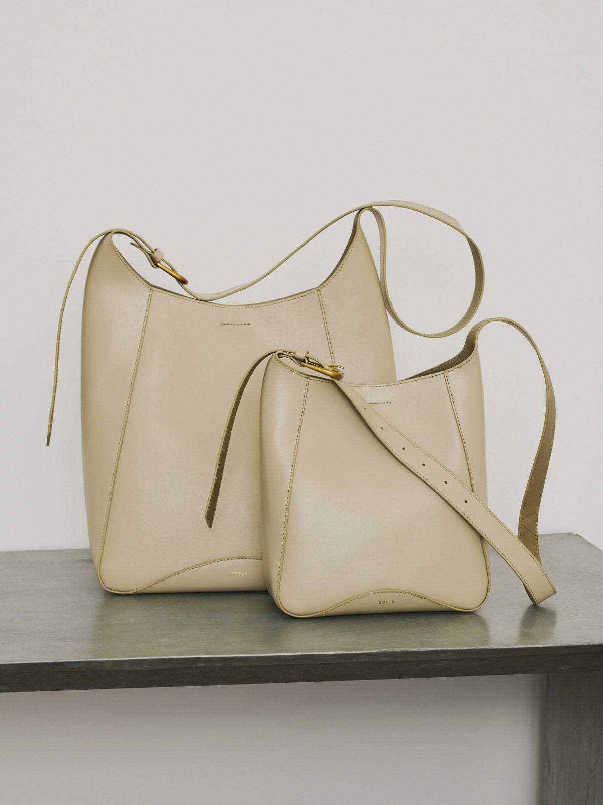LeVre♡SoeurS コクリス FR Crossbody Clutches - Soeur